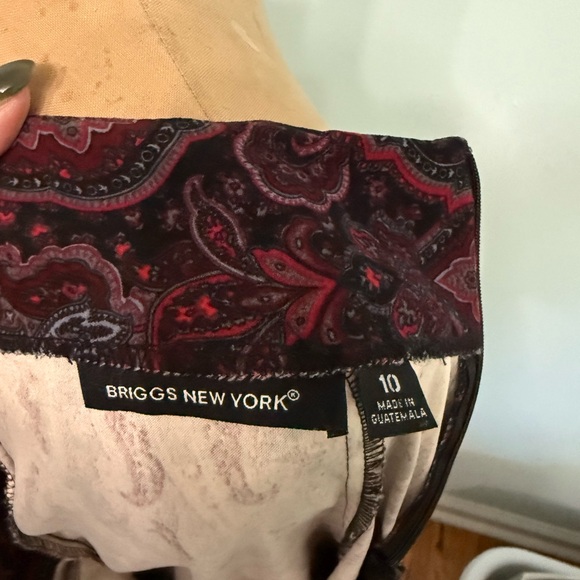 Briggs New York High Low Skirt - Black and Pink Paisley - Picture 3 of 3